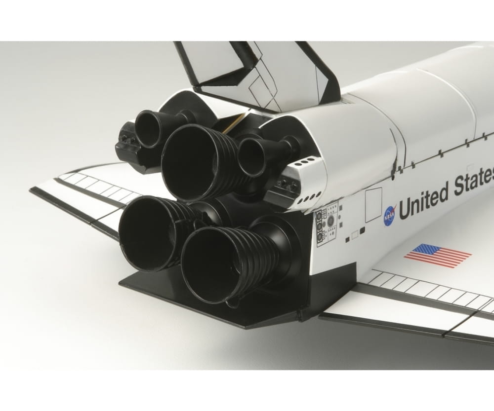 Tamiya 1_100 Space Shuttle Atlantis Modellbausatz_