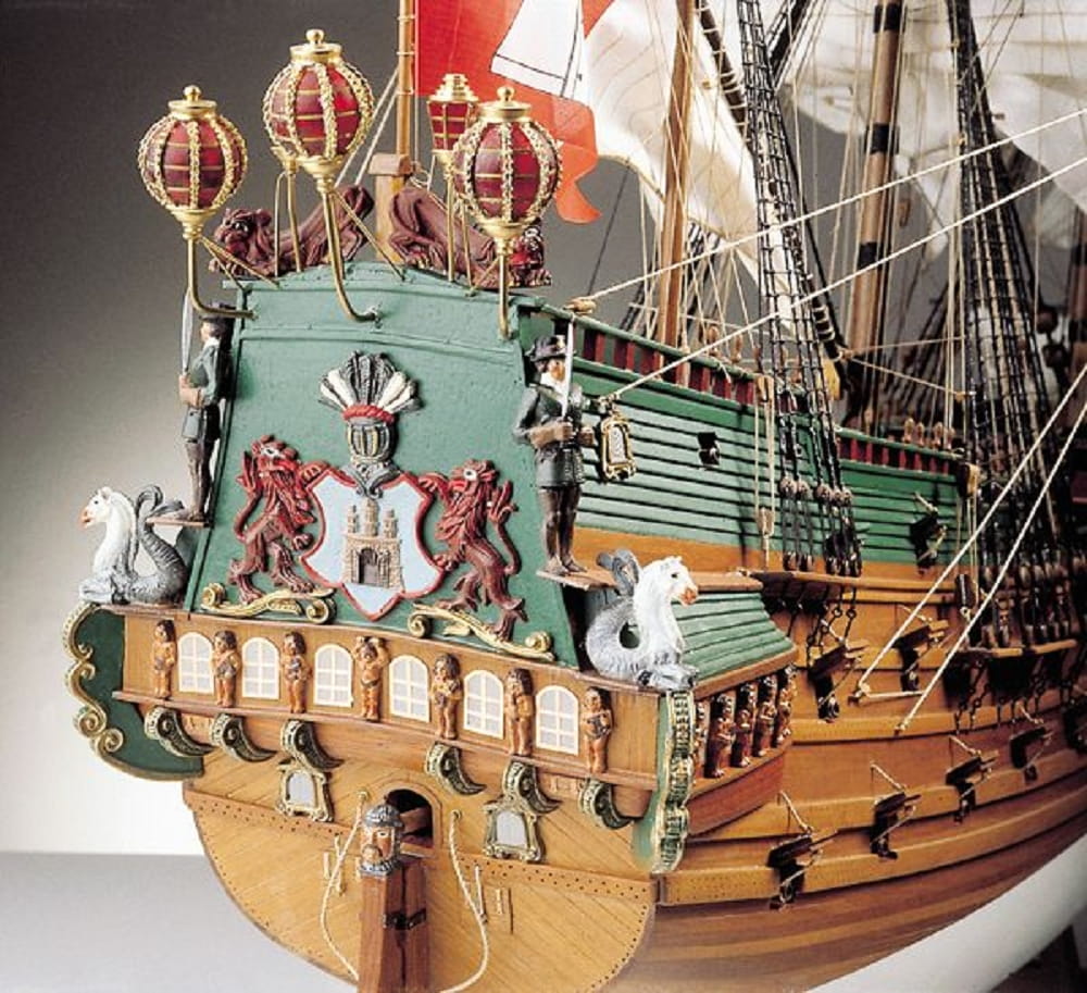 Corel Wappen von Hamburg 1_50 Holzmodell Schiffbaukasten