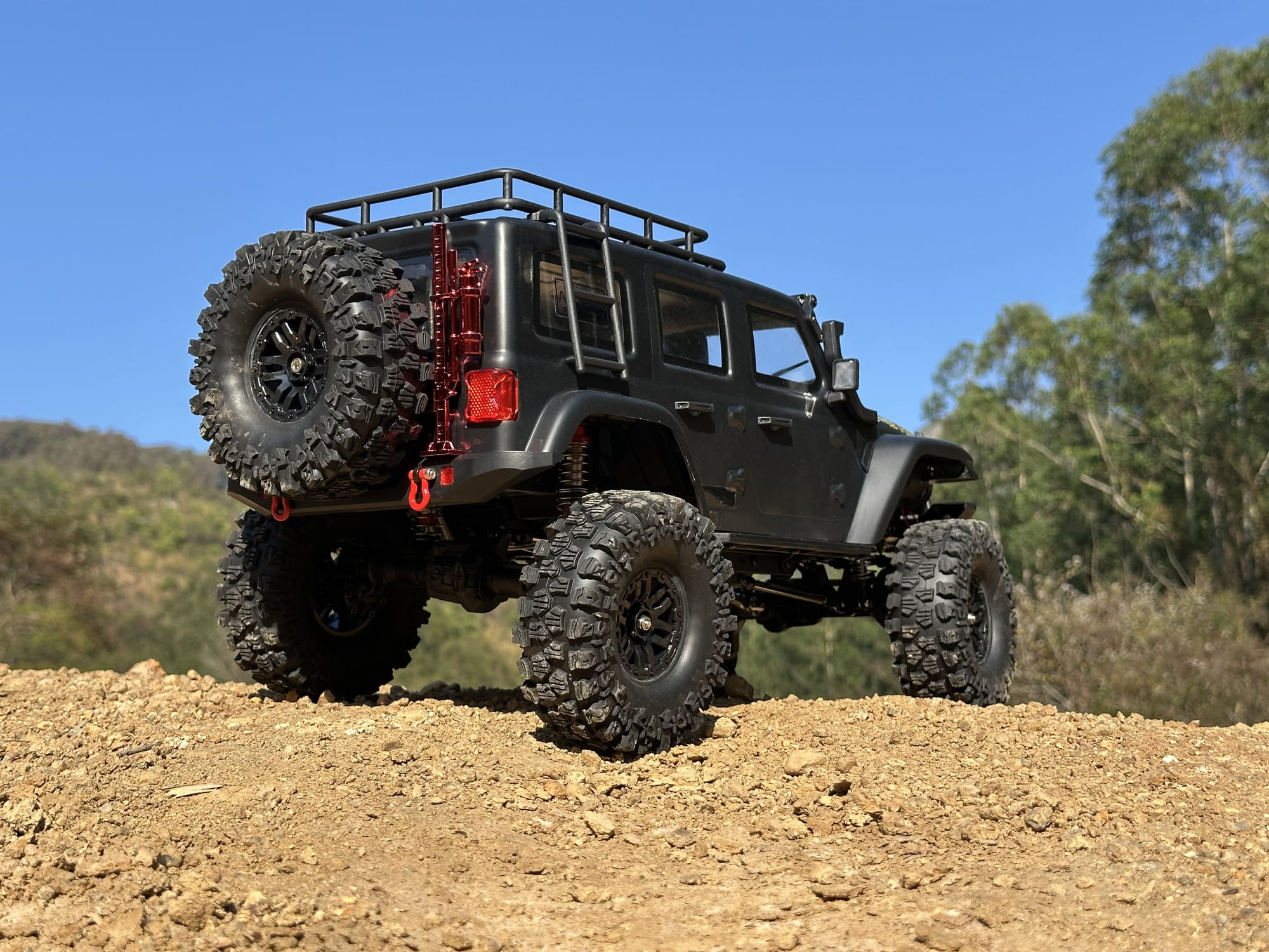 DF Models DF-04S PRO BL RC Crawler 1_10 Brushless RTR matt Schwarz