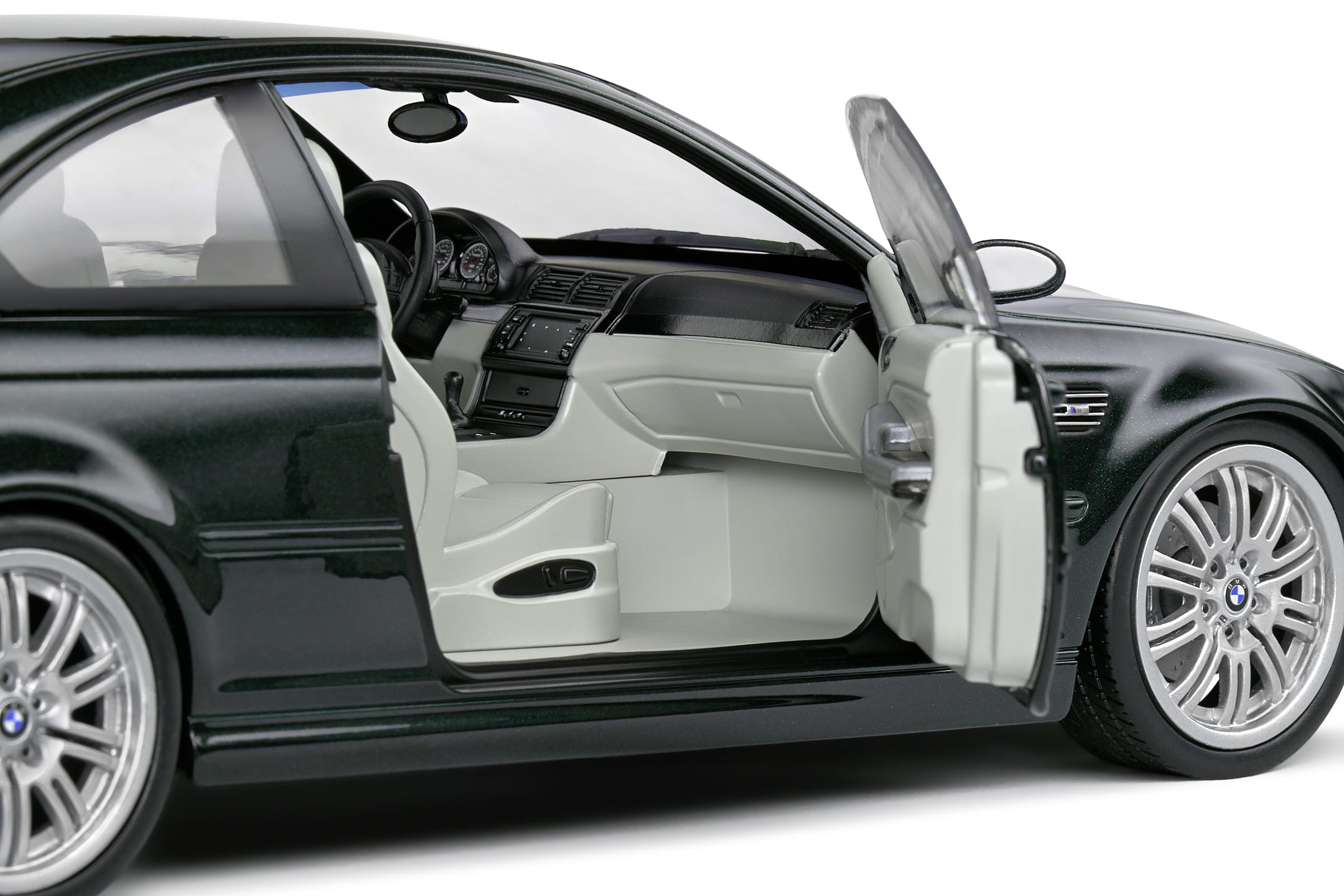 Solido BMW E46 M3 Coupe 2000 Modellauto 1_18 Oxford Green