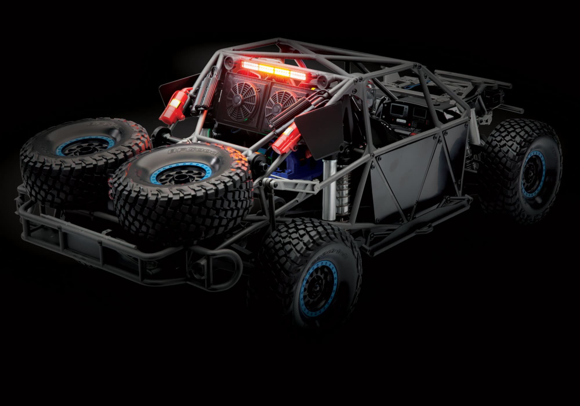 Traxxas Unlimited Desert Racer 1_7 4WD Fox Edition RTR mit LED