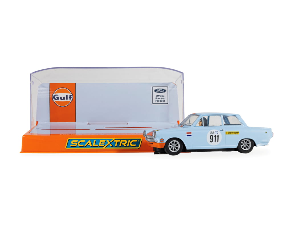 Scalextric 1_32 Ford Lotus Cortina Gulf Edition Slotcar