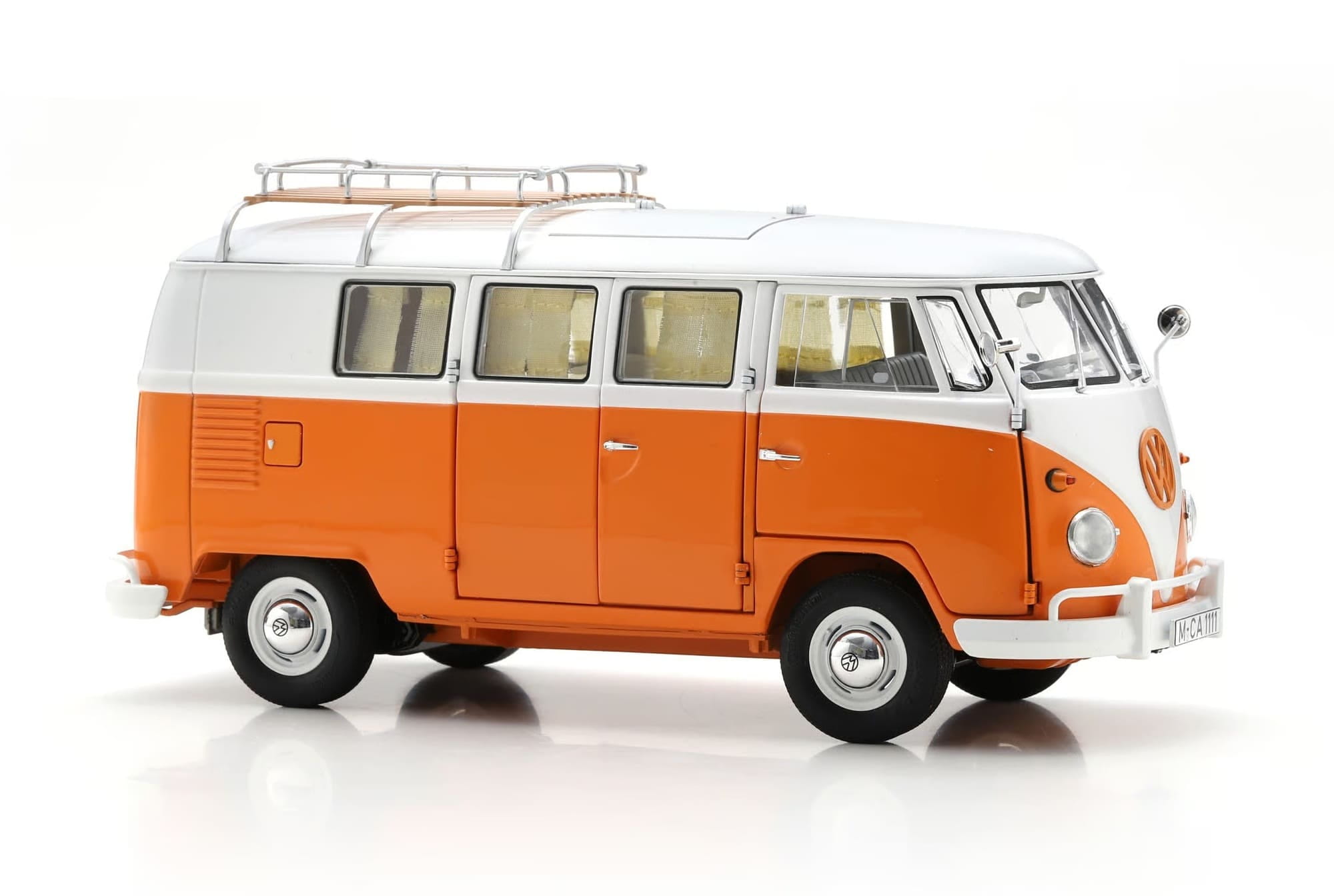 Schuco VW T1 Camper Orange_Weiss 1_18 Sammlermodell