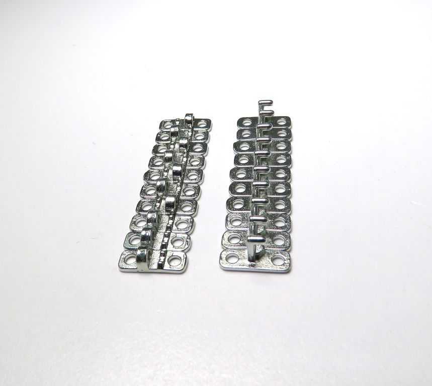 Thicon Scharnier aus Messing vernickelt fuer JXModel Pritschen 10St. - RC-Zubehoer