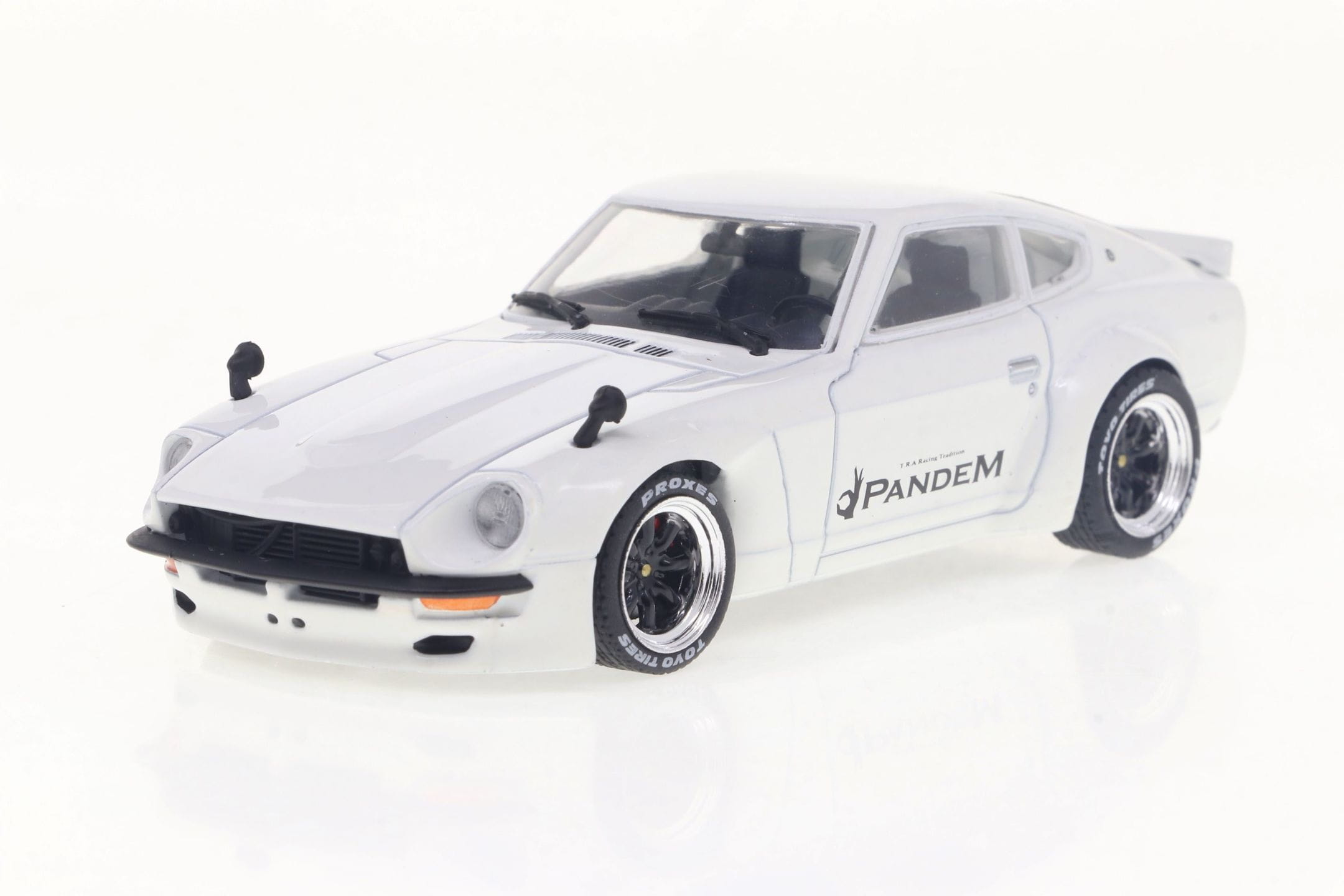 Solido 1_43 Dutsun 240Z Rocket Bunny 1973 weiss - RC-Zubehoer