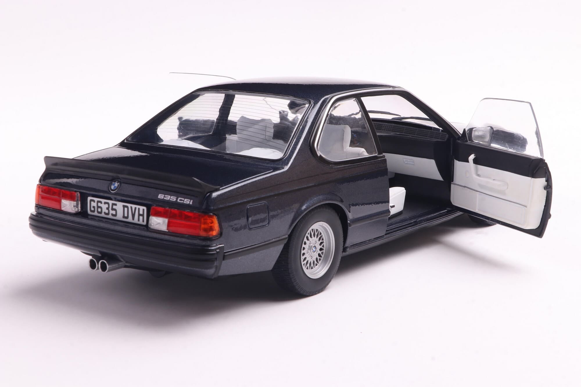 Solido 1_18 BMW 635 CSI _E24_ macau blau Modellauto - RC-Zubehoer