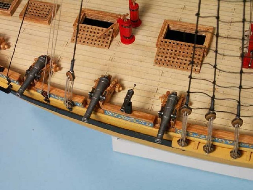 Shipyard Schiff HMS Alert 1777 Laser Cut 1:72 Kartonbausatz