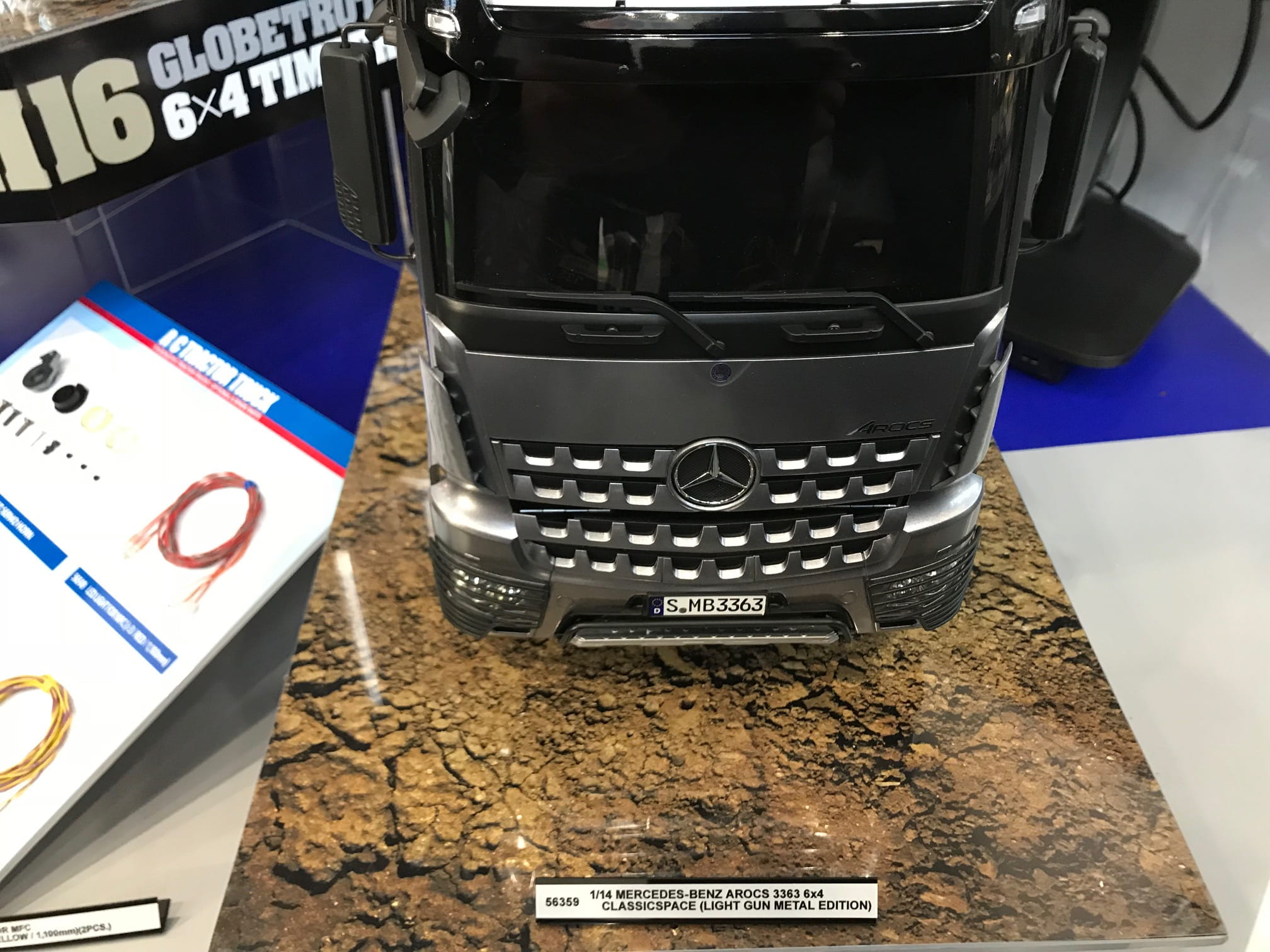 Tamiya 1:14 RC Truck - LKW MB Arocs 3363 6x4
