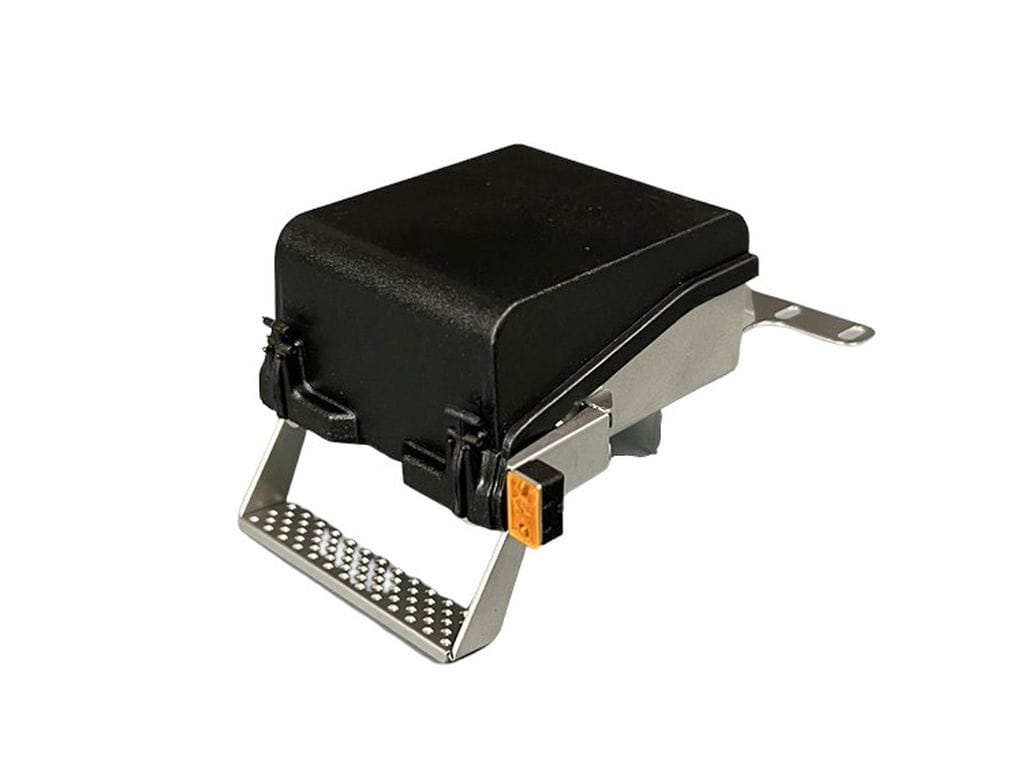 ScaleClub 1_14 Batteriekasten mit Stufe fuer Scania 770S - RC-Zubehoer