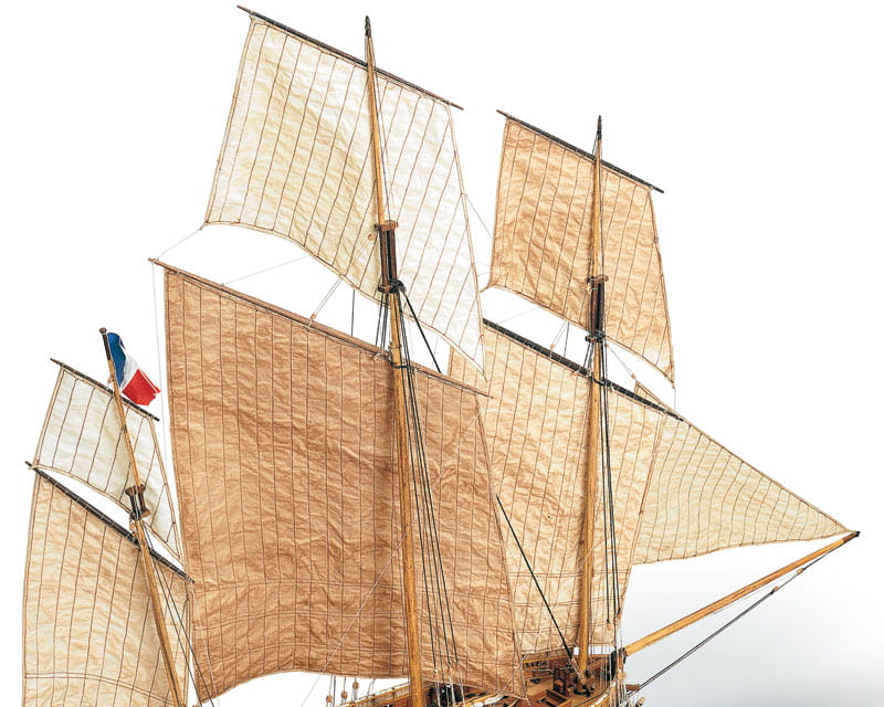 Le Coureur Modellbausatz 1_54 von Mamoli – Historisches Schiffsmodell