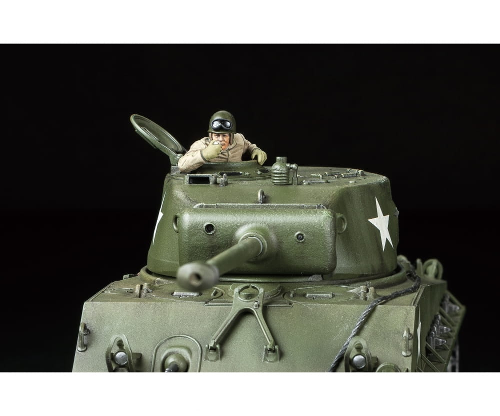 Tamiya 1:48 US M4A3E8 Sherman Easy Eight