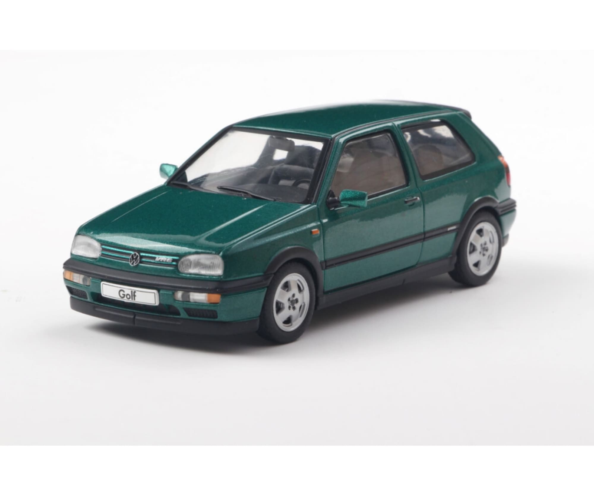 Solido 1_43 VW Golf MKIII VR6 1994 gruen - RC-Zubehoer