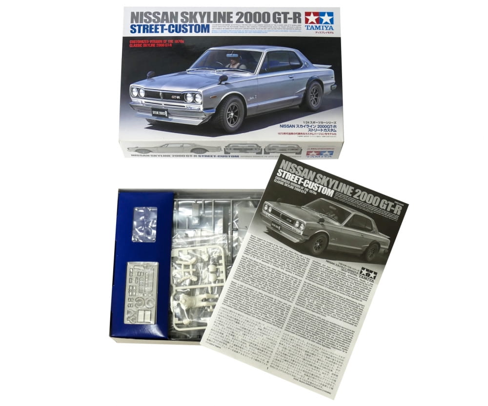 Tamiya Nissan Skyline 2000GT-R Str. Custom 1:24 Platik Modellbau Auto Bausatz