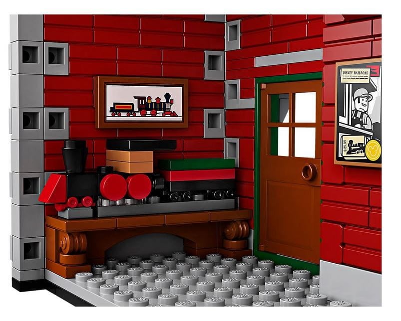 LEGO Exklusiv Set Disney Train and Station Mickey Mouse Zug