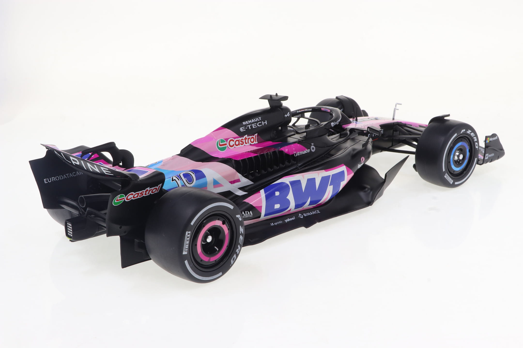 solido-1-18-alpine-a524-presentation-2025-pink