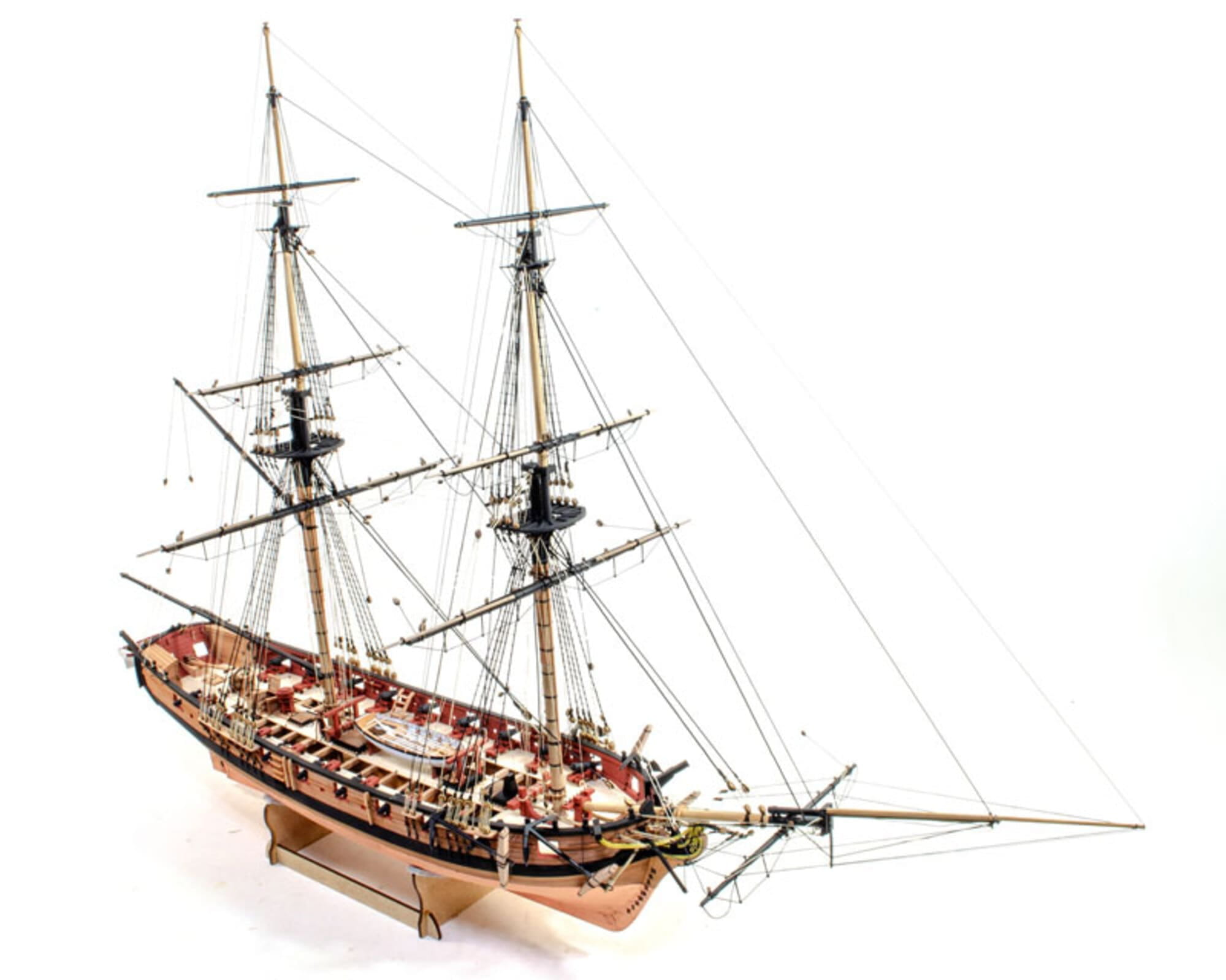 HM Harpy Brigg 1_64 Bausatz Modell der Royal Navy mit detailliertem Rumpf und Deck