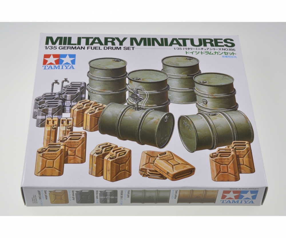 Tamiya Diorama Set Deutscher Faesser - Kanister 1_35 Plastik Modellbau Militaer Bausatz - RC-Zubehoer