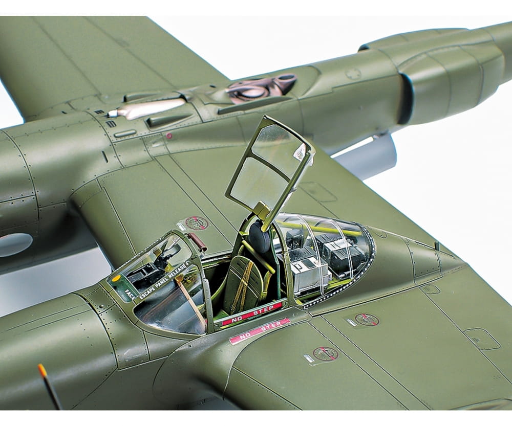 Tamiya 1:48 US P-38 F/G Lightning