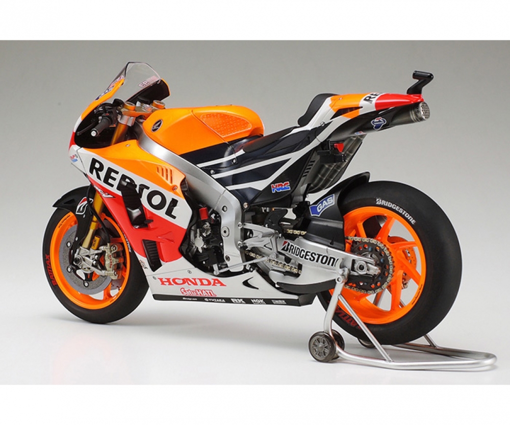 Tamiya Repsol Honda RC213V '14 Motorrad 1:12 Plastik Modellbau Bausatz