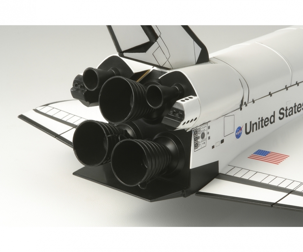 Tamiya 1_100 Space Shuttle Atlantis Modellbausatz_