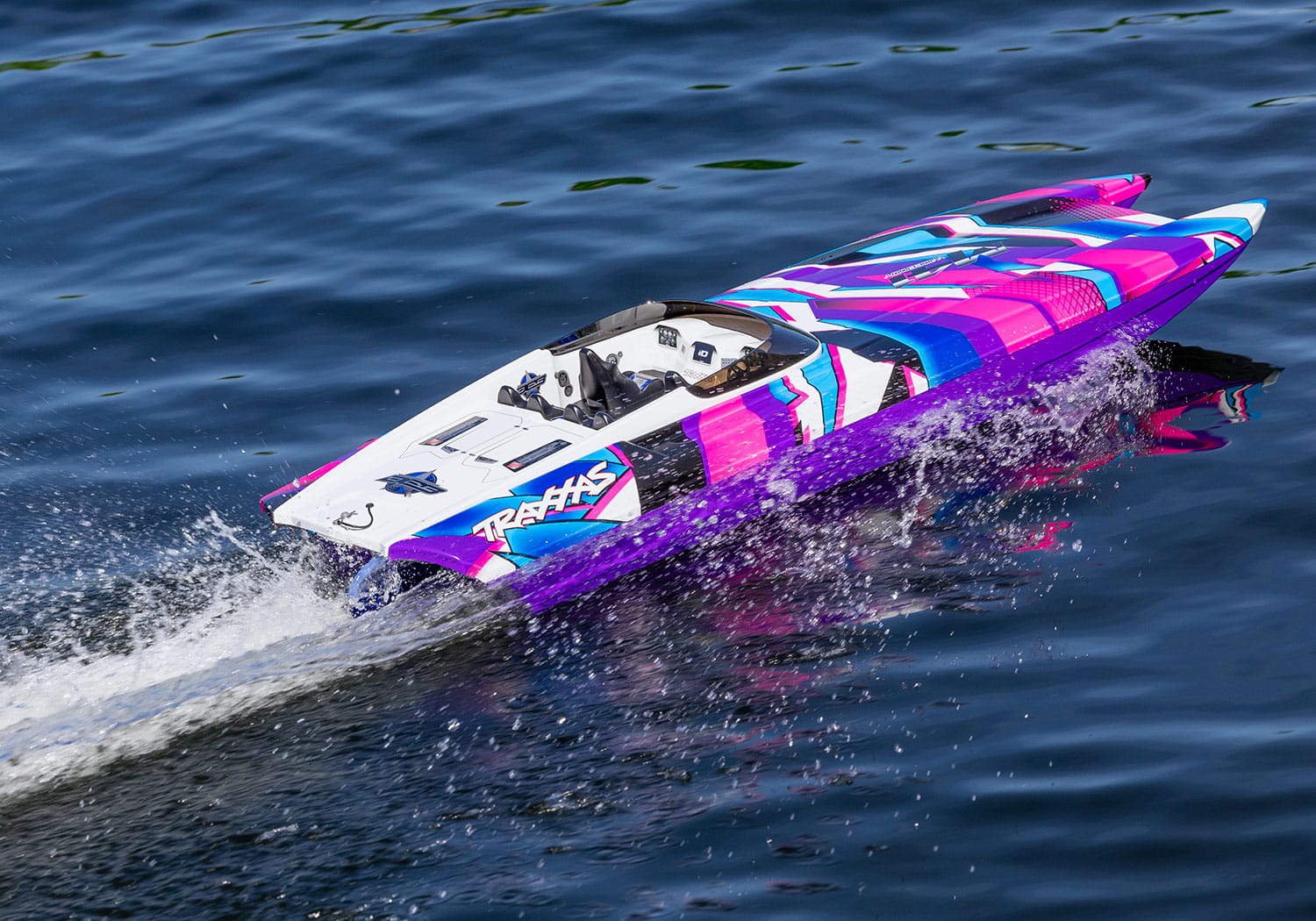 Traxxas DCB M41 40_ RC Boot Brushless Catamaran Purble