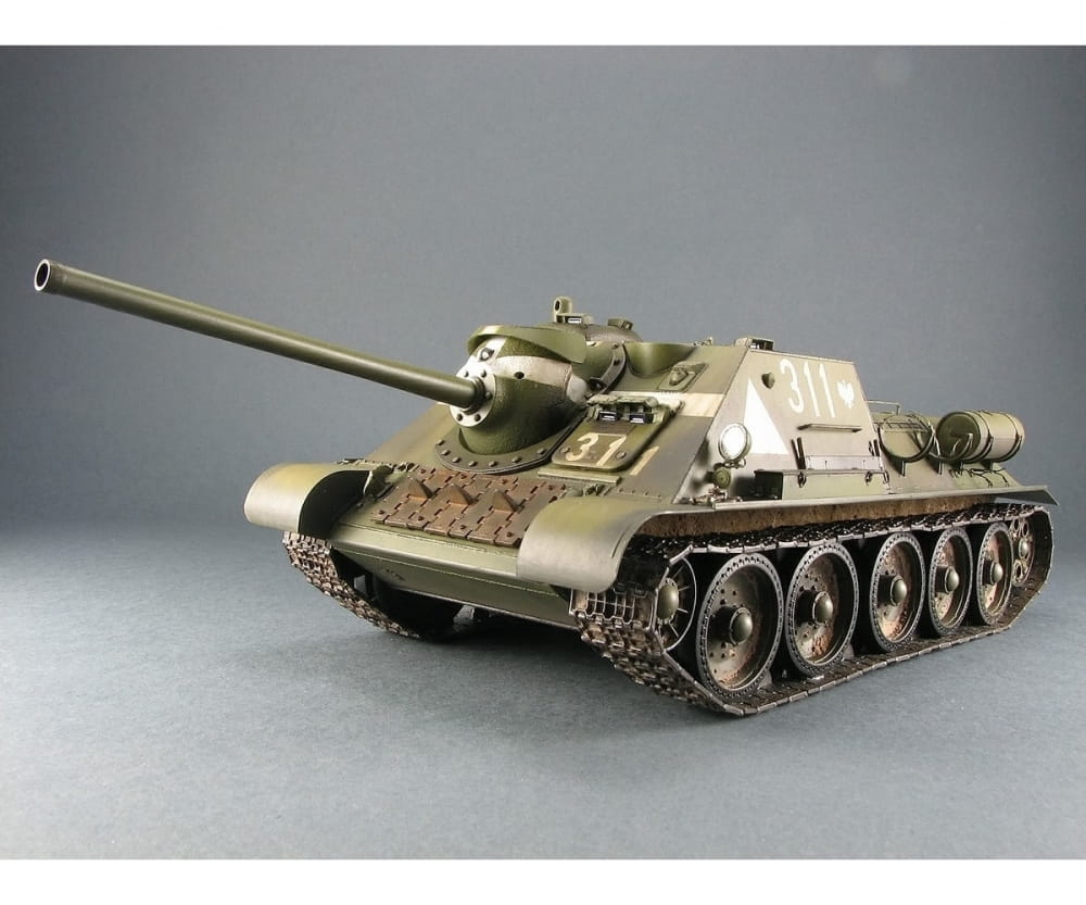 Plastikmodellbau von Miniart 1-35 su 85 mod 1944 frue prod inter