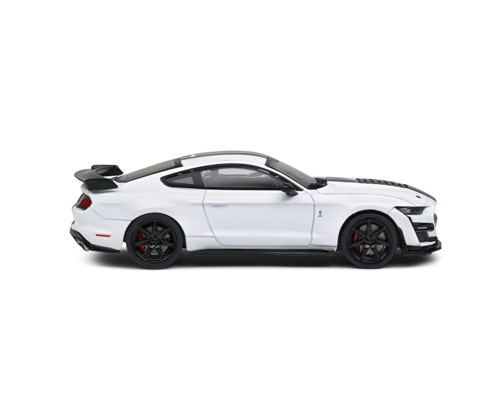 Solido 1_43 Ford Mustang GT500 weiss_schwarz Modellauto - RC-Zubehoer