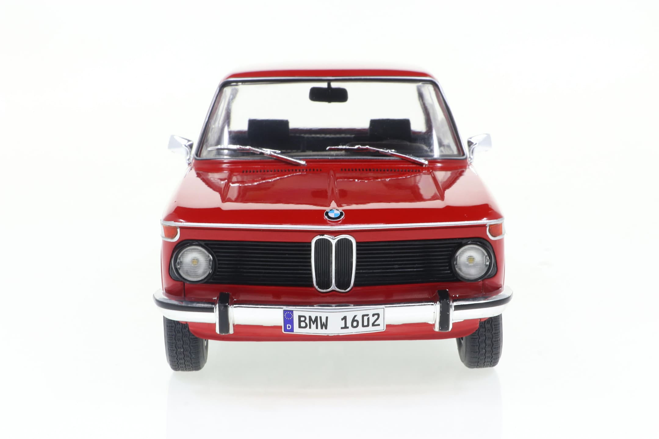 SOLIDO 1:18 BMW 1602 Rouge 1971 - Voiture Miniature De Collection Avec Ouvrants
