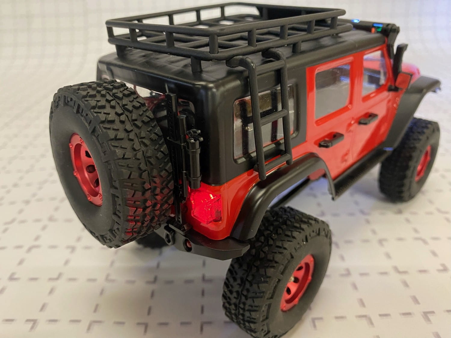 df mini crawler