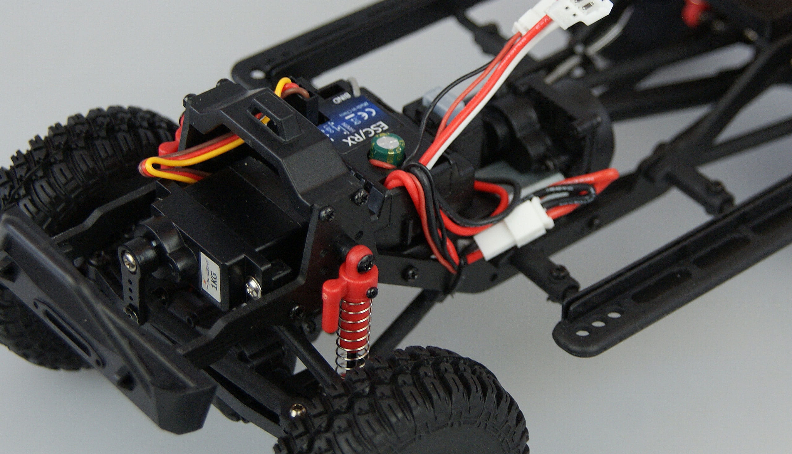 Amewi RC AM18 Kratos Scale Crawler 1:18 RTR, gelb