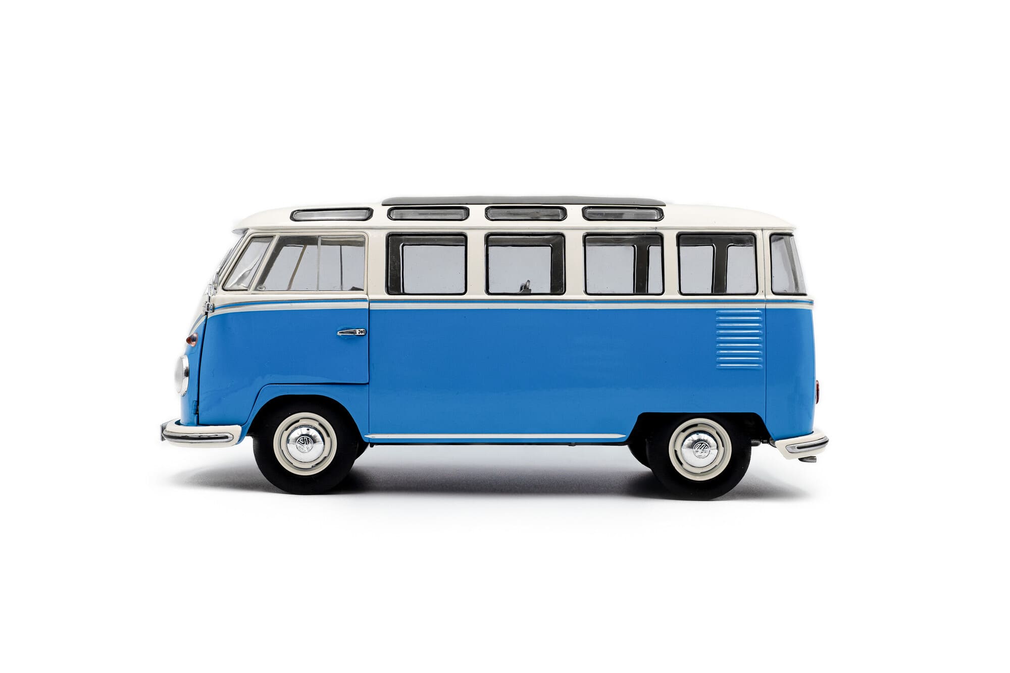 Solido VW T1 Samba 21 Fenster Blau Weiss Standmodellauto im Massstab 1_18
