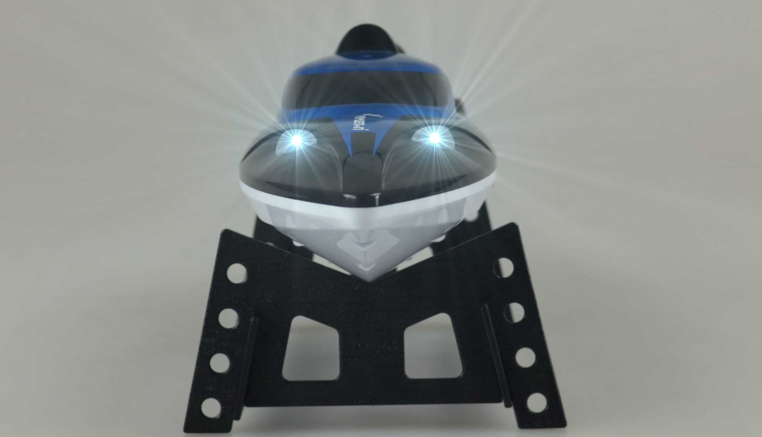 Amewi Blue Barracuda V3 RC Rennboot RTR 2_4GHz bis 25 km_h