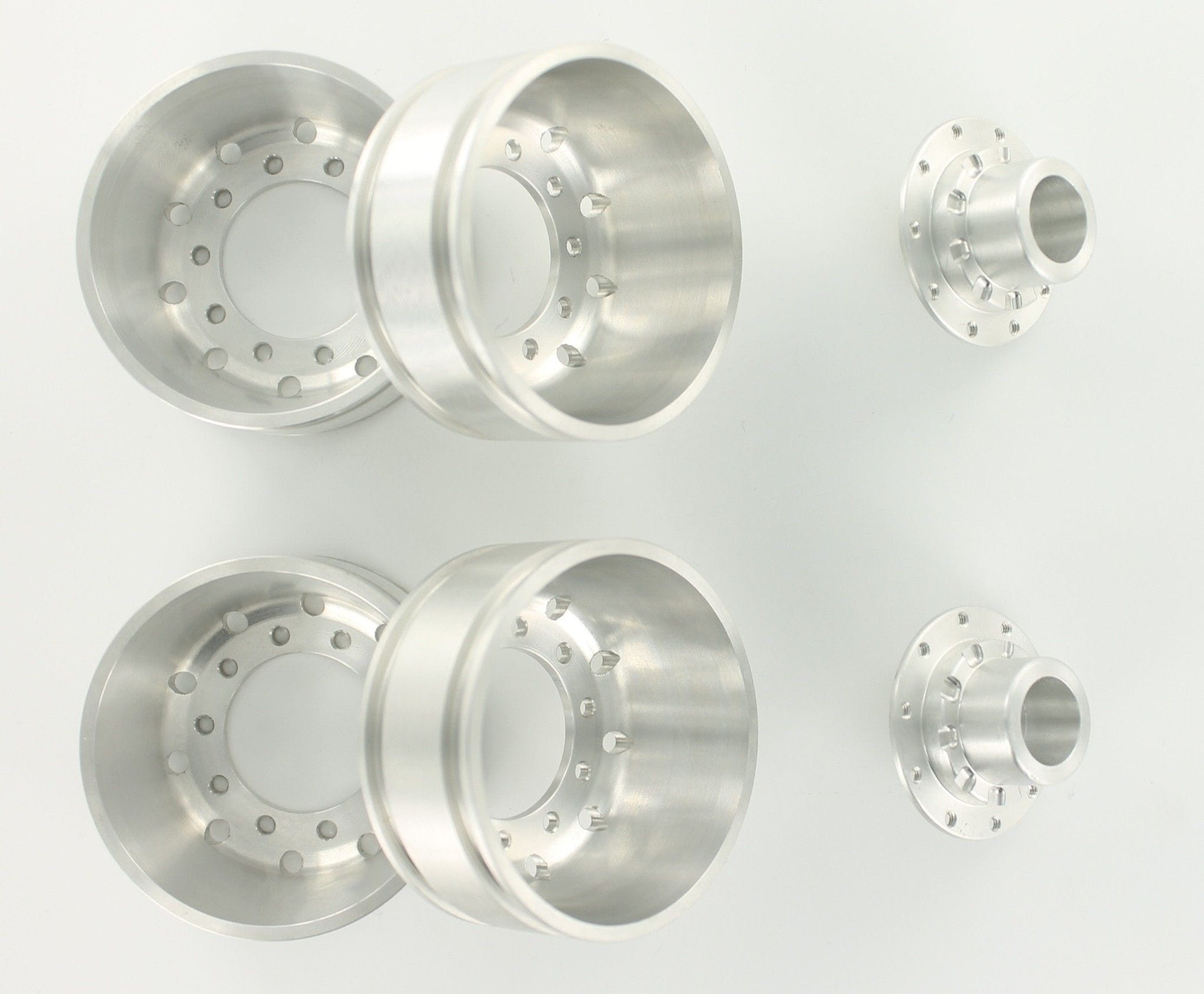 Carson Truck Line Alu Hinterradfelge rundloch (4) 1:14
