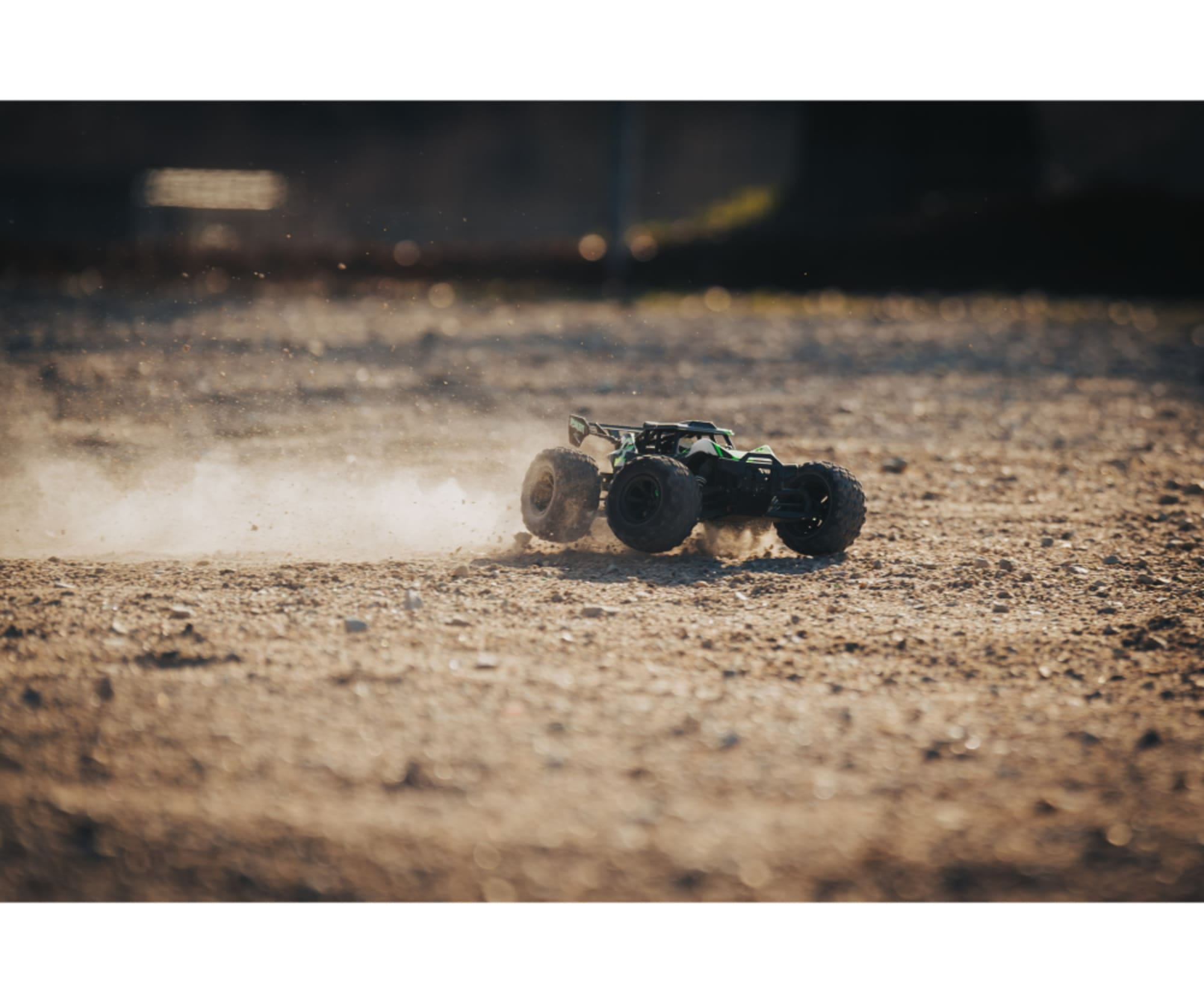 Carson XS Ryken RC Buggy 1_10 4WD gruen