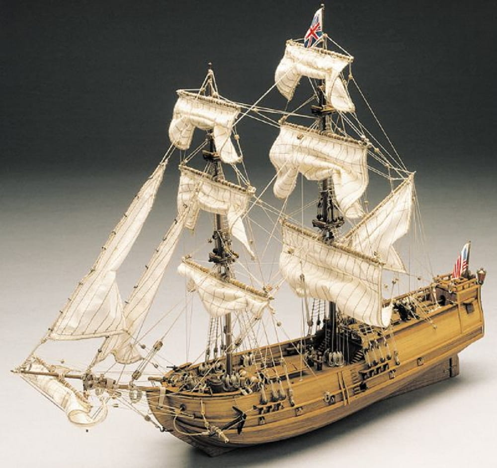 Golden Star 1_150 Bausatz - Modell einer englischen Brigantine