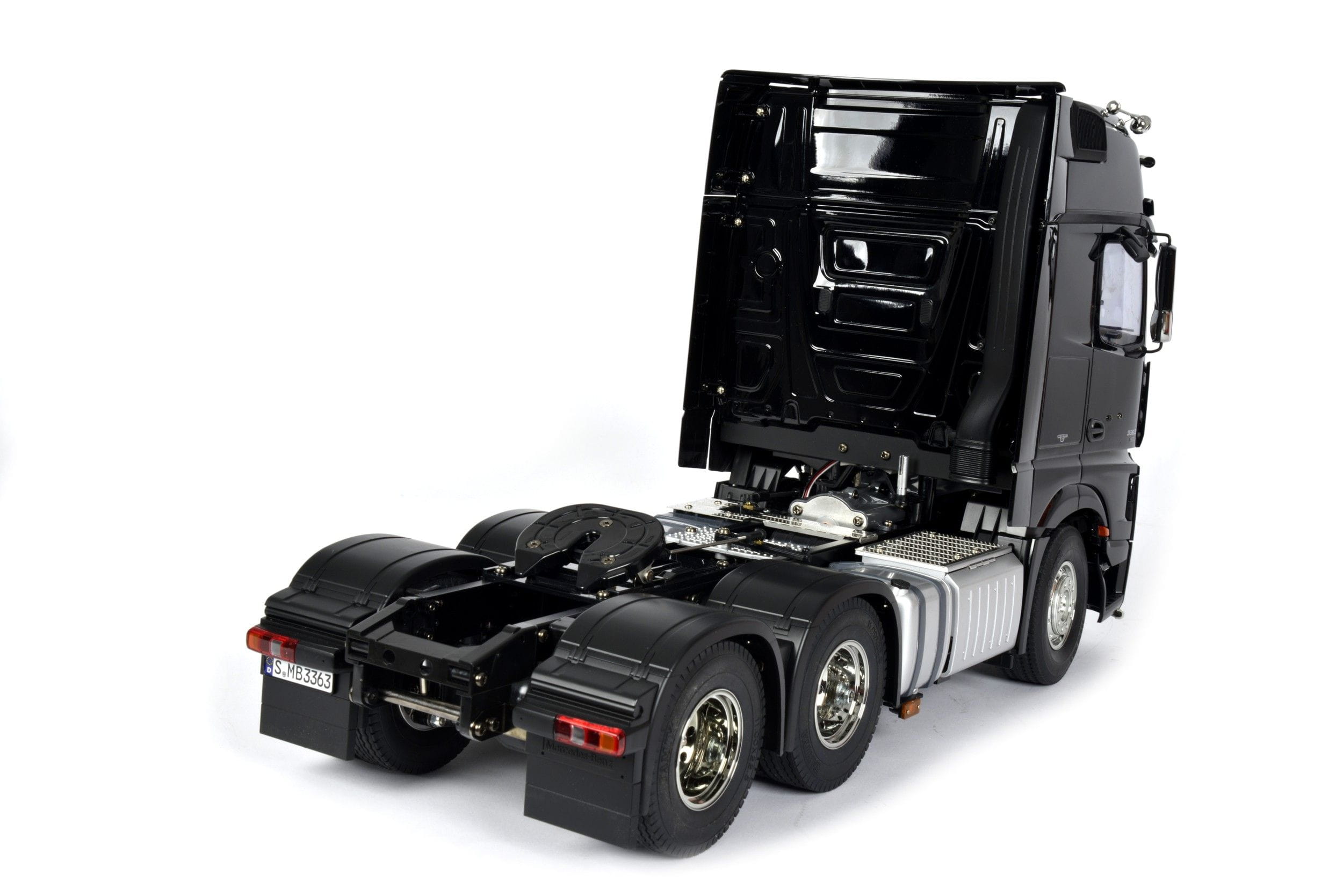 Tamiya RC Truck MB Actros 3363 6x4 GigaSpace 1:14 Bausatz