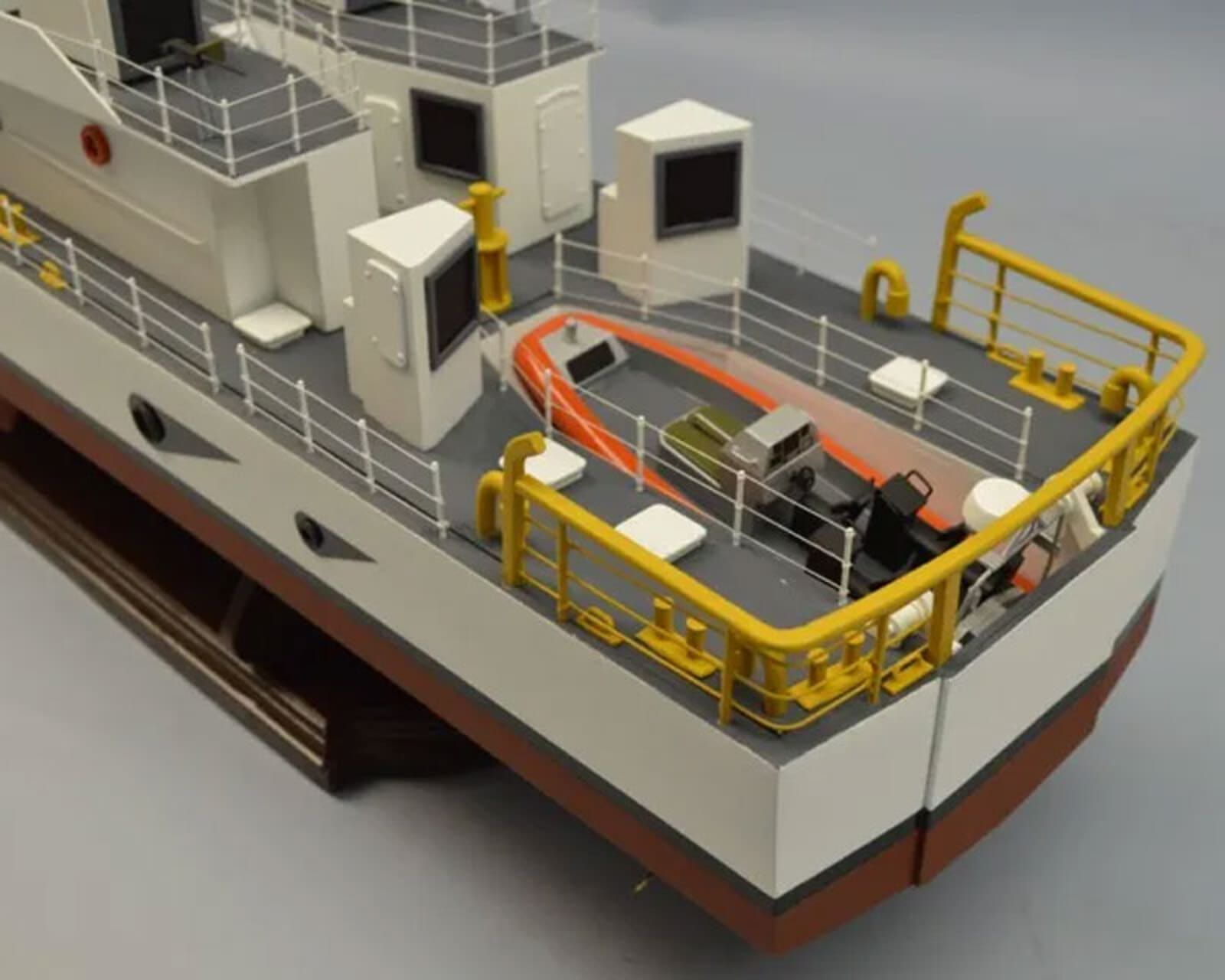 Modellbausatz - FRC Patroullienboot US Kuestenwache 1_48 RC Bausatz