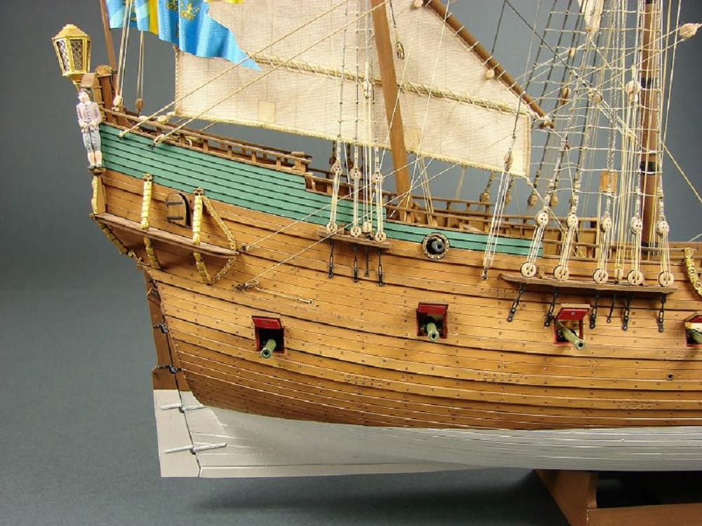 Shipyard Papegojan 1627 The 16 Gun Pinnace 1624 1:72 Laser Cut Kartonbausatz