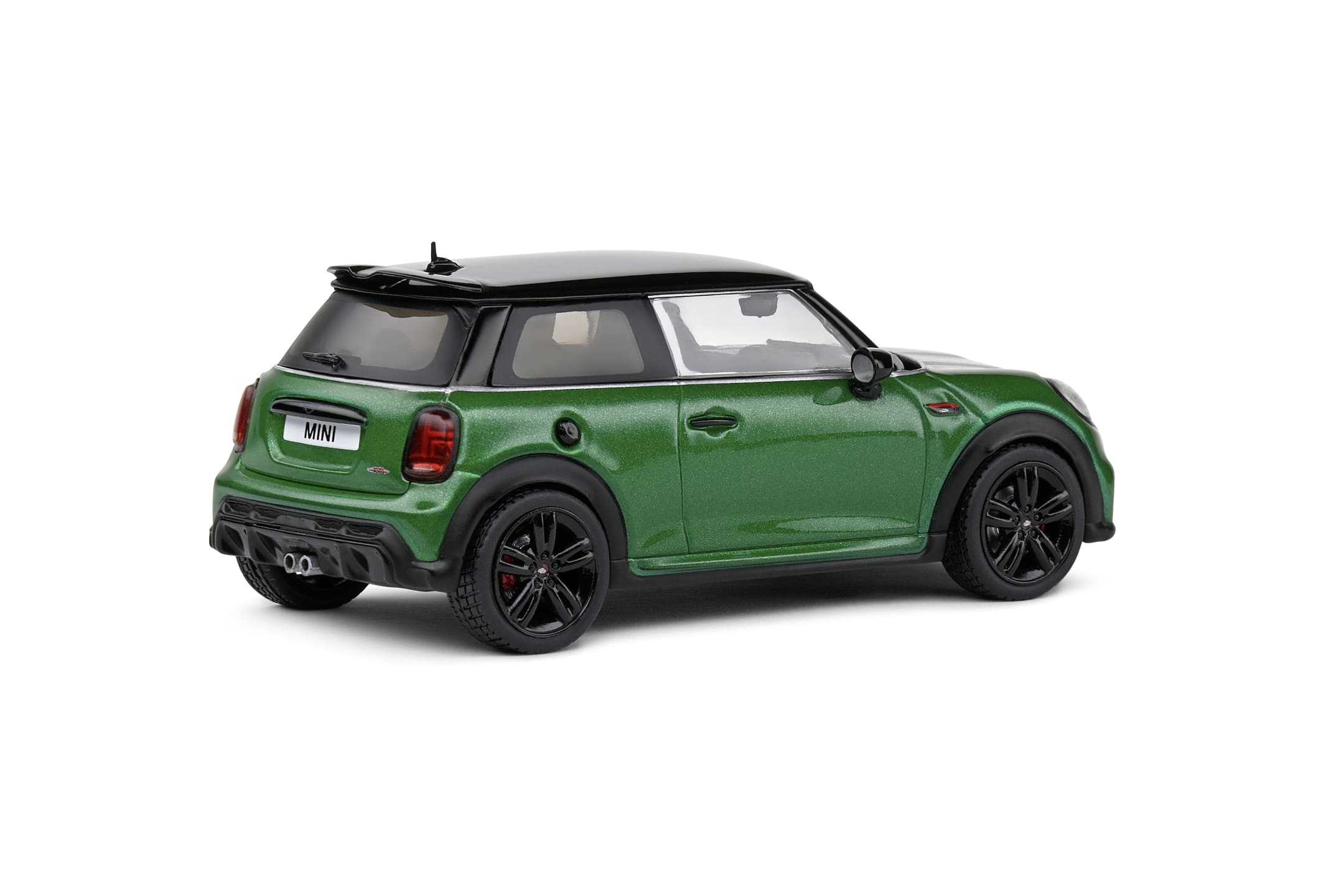 Solido 1_43 Mini Cooper John Works 2023 Modellauto British Racing Green - Detailreich und hochwertig
