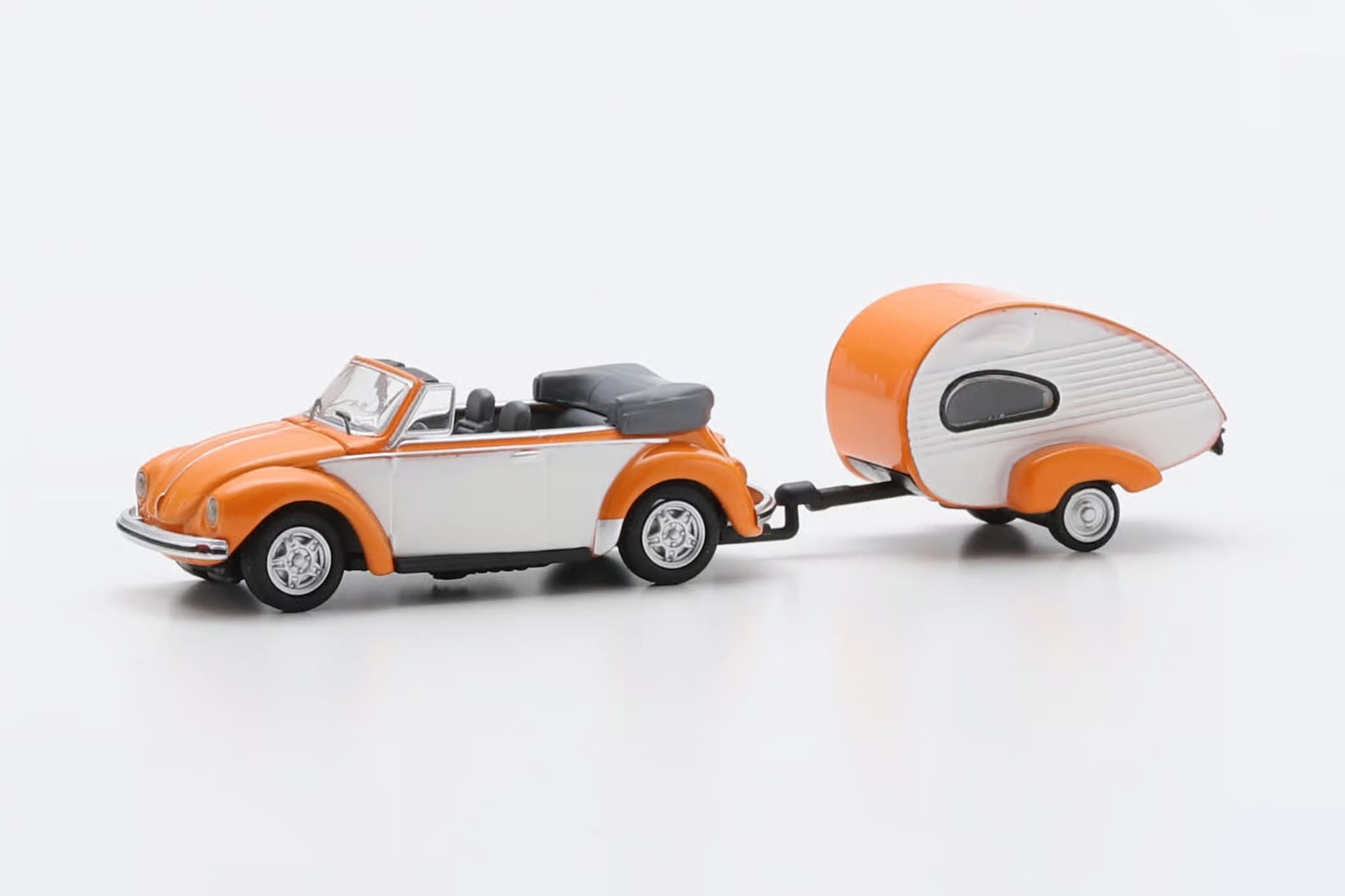 Schuco Volkswagen VW Beetle Cabriolet mit ES Piccolo Anhaenger 1_87 Sammlermodell