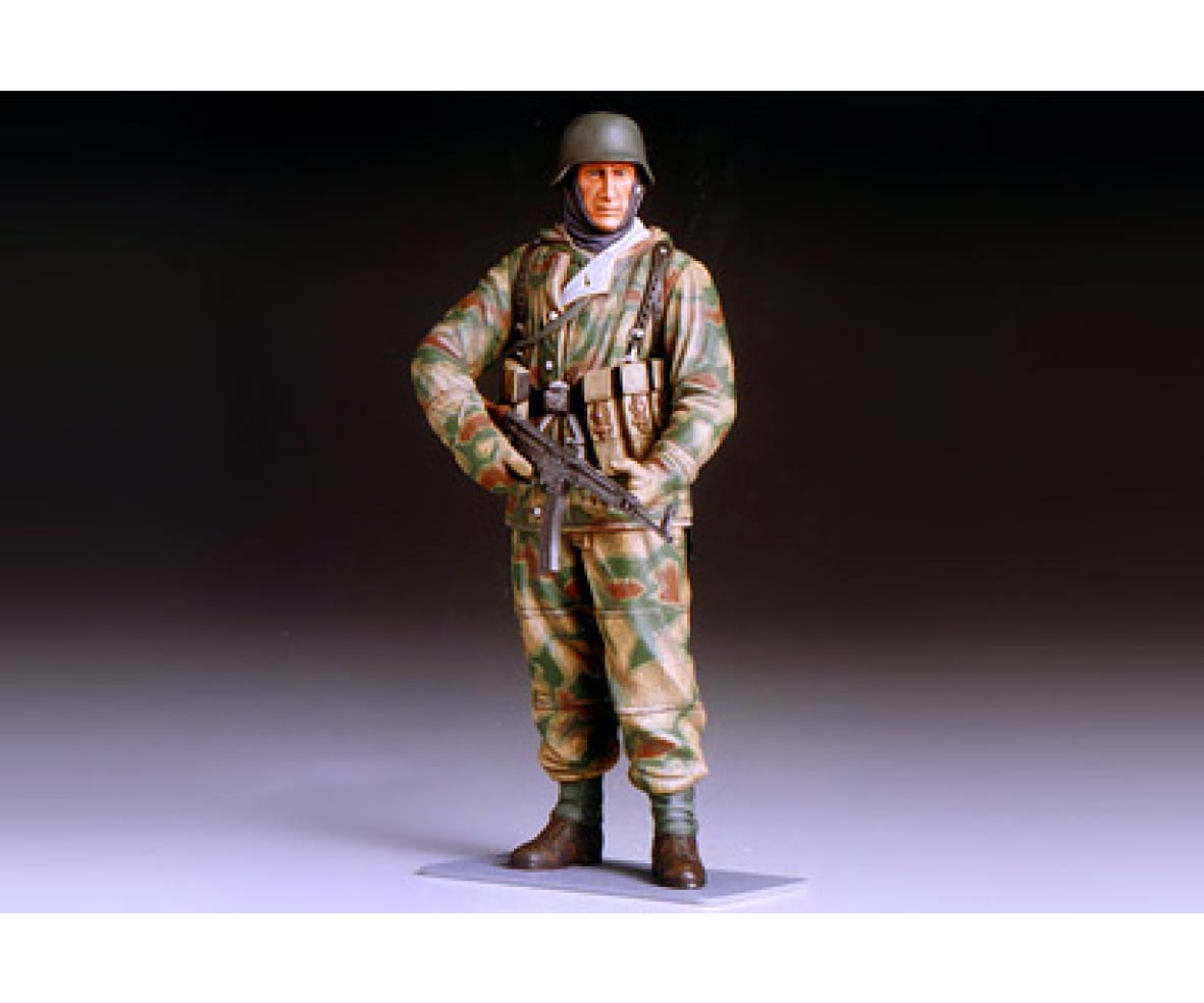 Tamiya WWII Figur Dt_ Infant.Soldat Winter 1_16 Plastik Modellbau Militaer Bausatz - RC-Zubehoer
