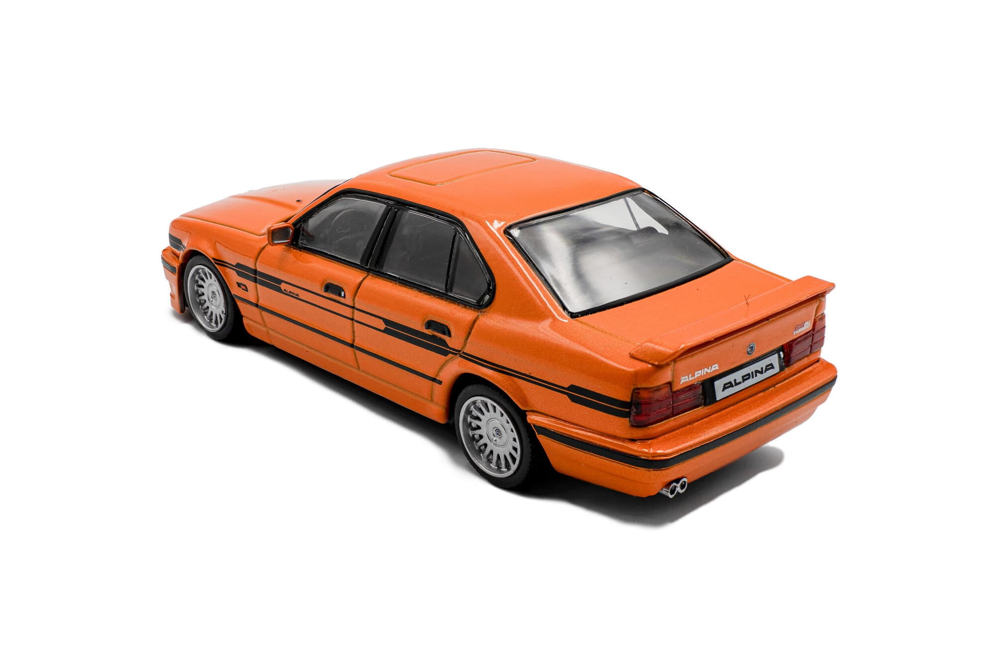 Solido Alpina B10 Biturbo E34 Orange Standmodellauto im Massstab 1_43