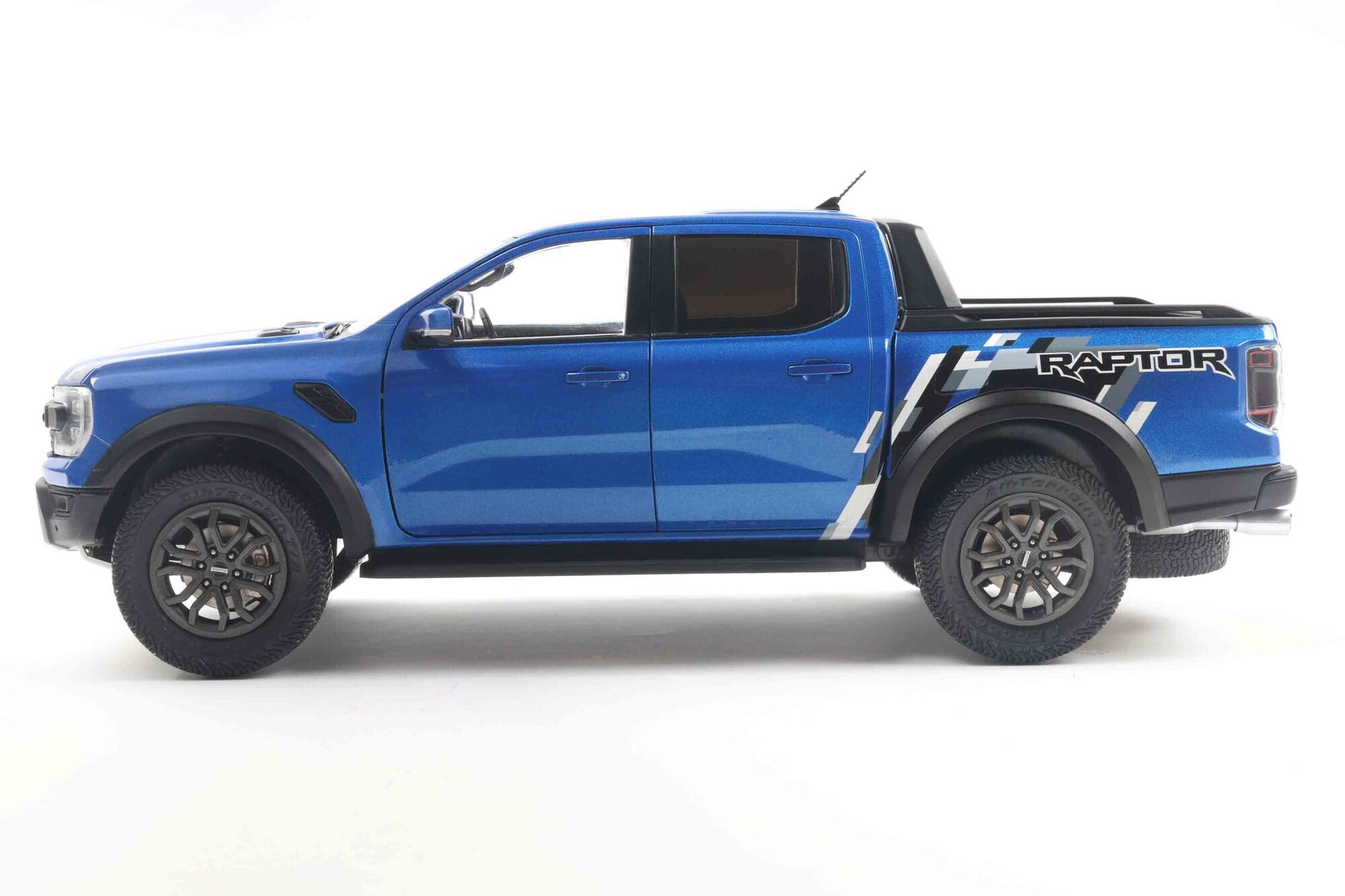 Solido 1_18 Ford Ranger Raptor blau 2024 Standmodellauto