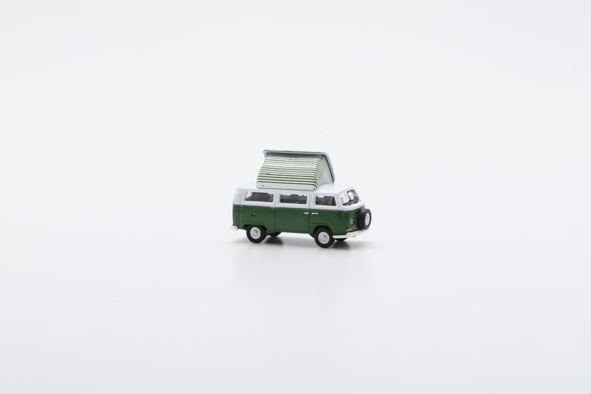 Schuco Volkswagen VW T2 Campingbus 1_87 Sammlermodell