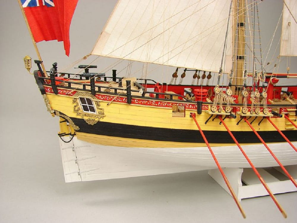 HMS WOLF 1752 Laser-Cut Modellbausatz 1_72 Schiffsmodell Bausatz