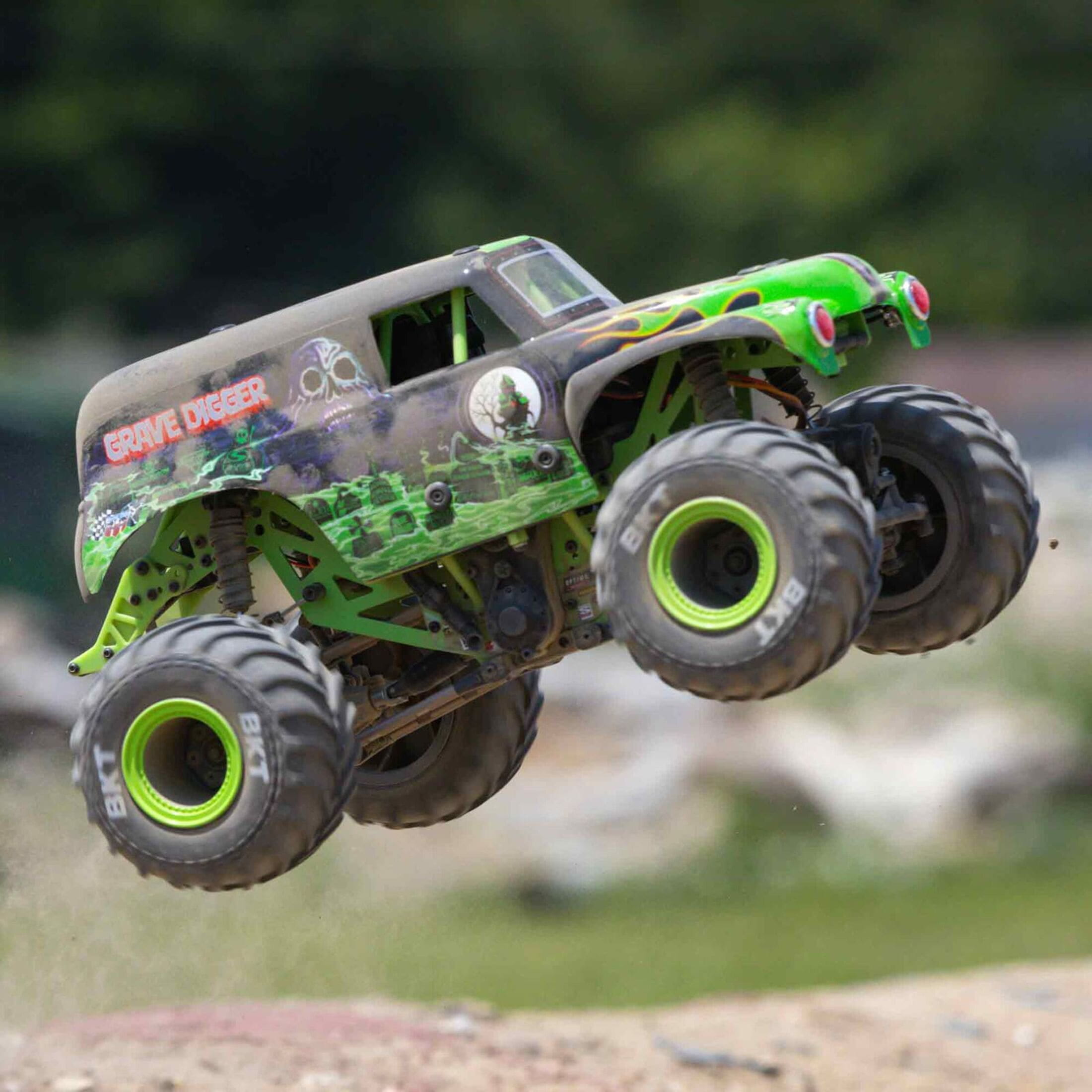 losi monstertruck grave digger mini