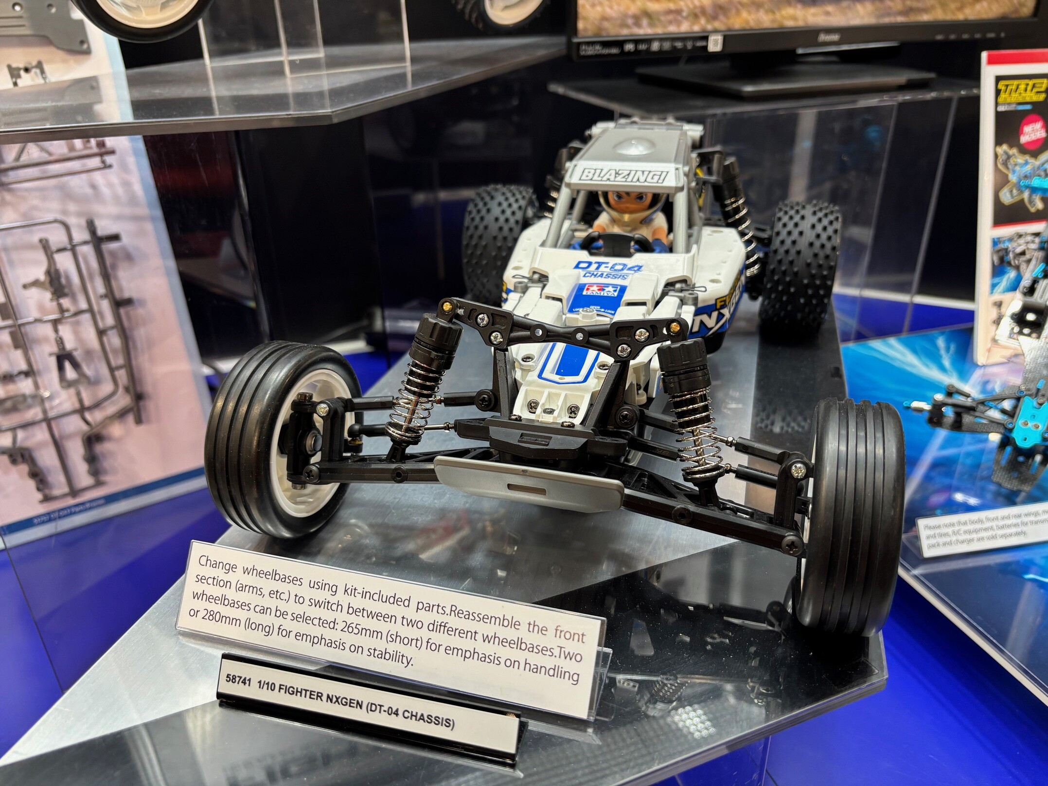 Tamiya DT-04 NXGEN Fighter Buggy Set mit Akku und Ladegeraet
