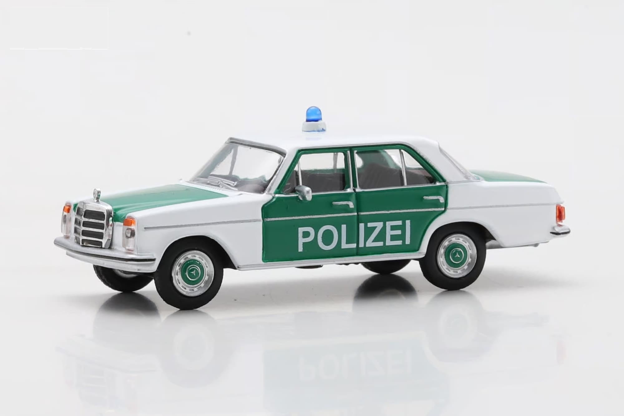 Schuco Mercedes-Benz _8 Polizei Weiss_Dunkelgruen 1_64 Sammlermodell