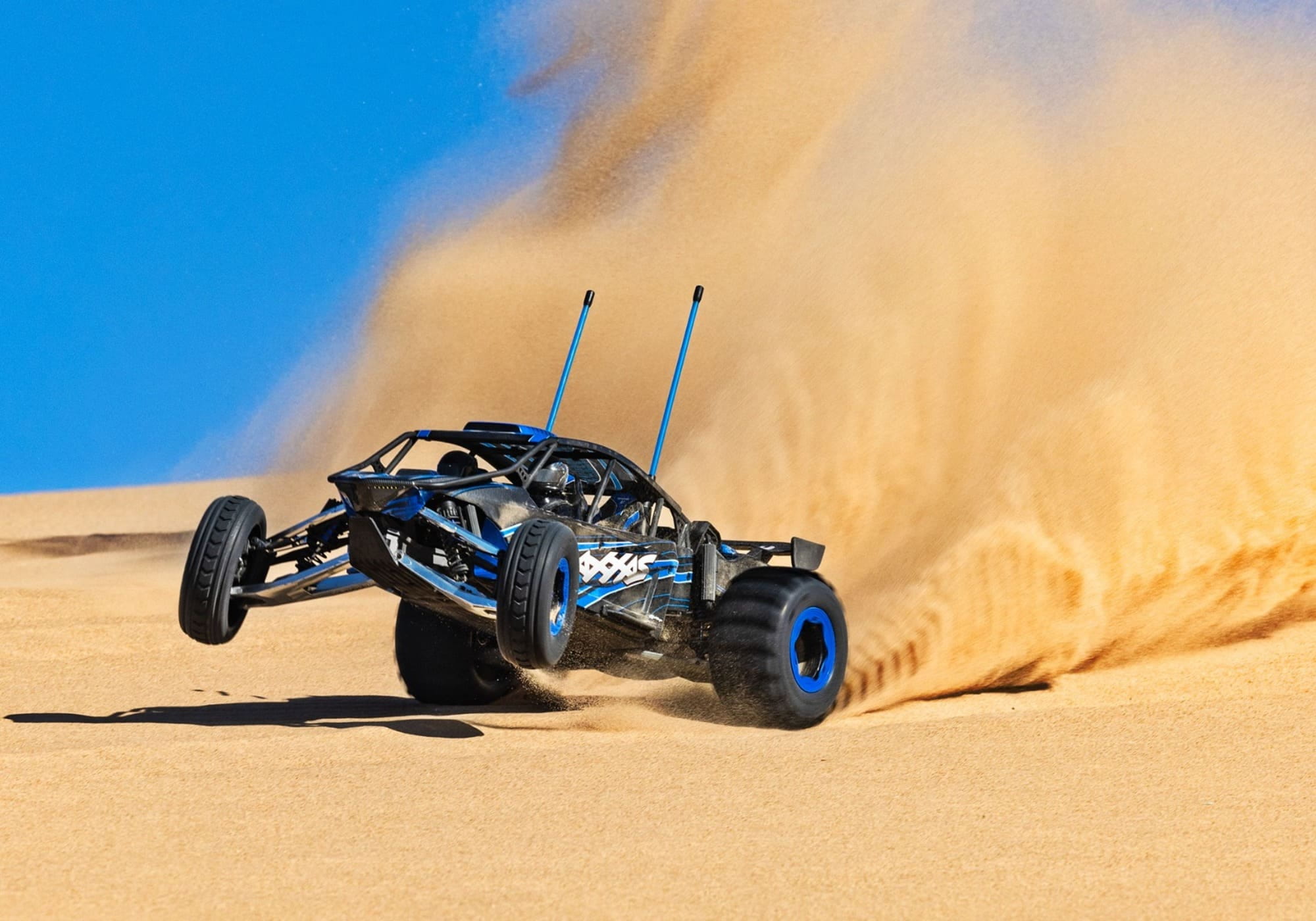 Traxxas Funco RWD 8S VXL 1_6 Sand Car RTR Brushless Hochleistungs-RC Offroad-Modell in blau