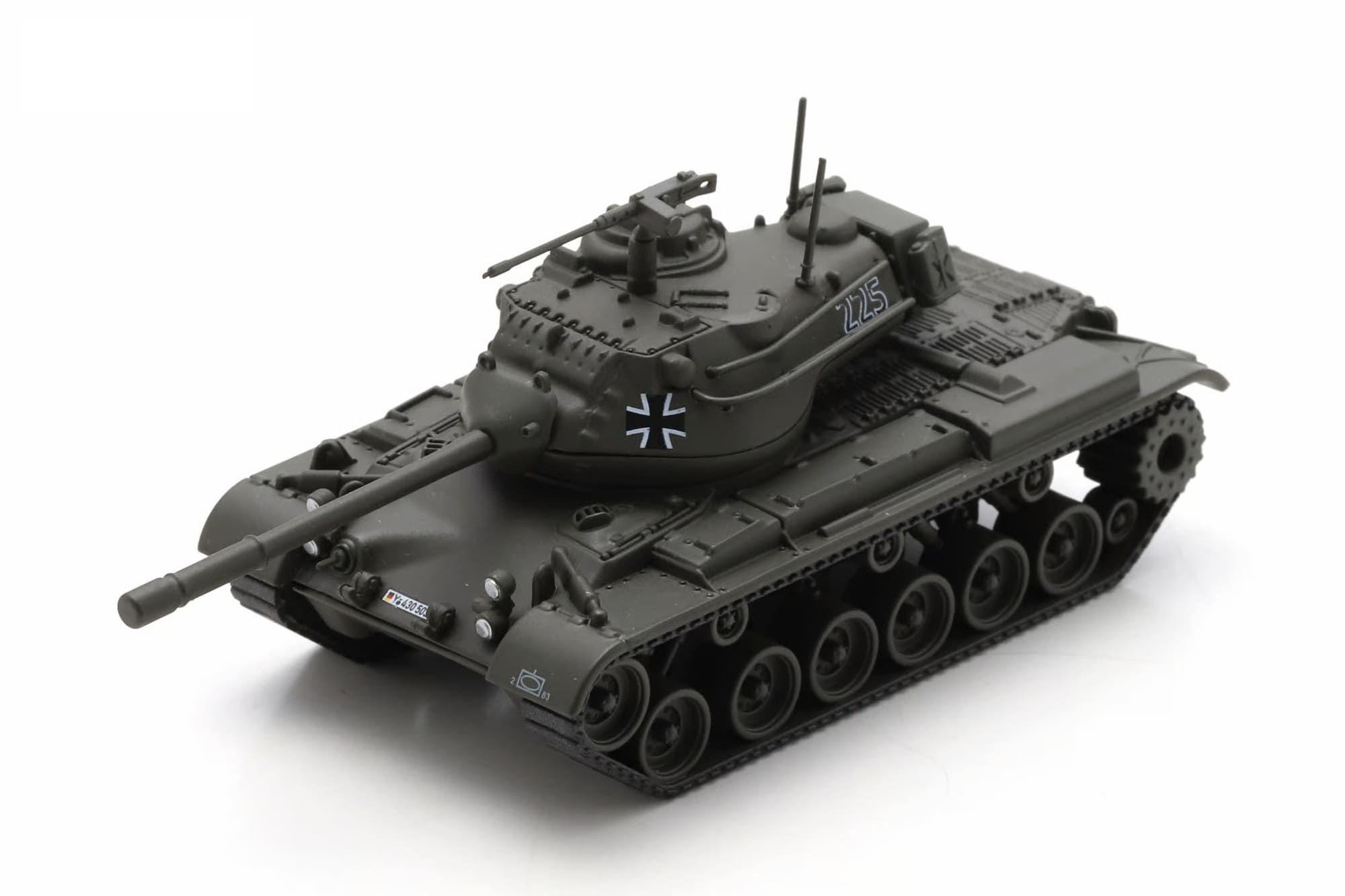 Schuco Bundeswehr Kampfpanzer M47 Olivgruen 1_87 Sammlermodell